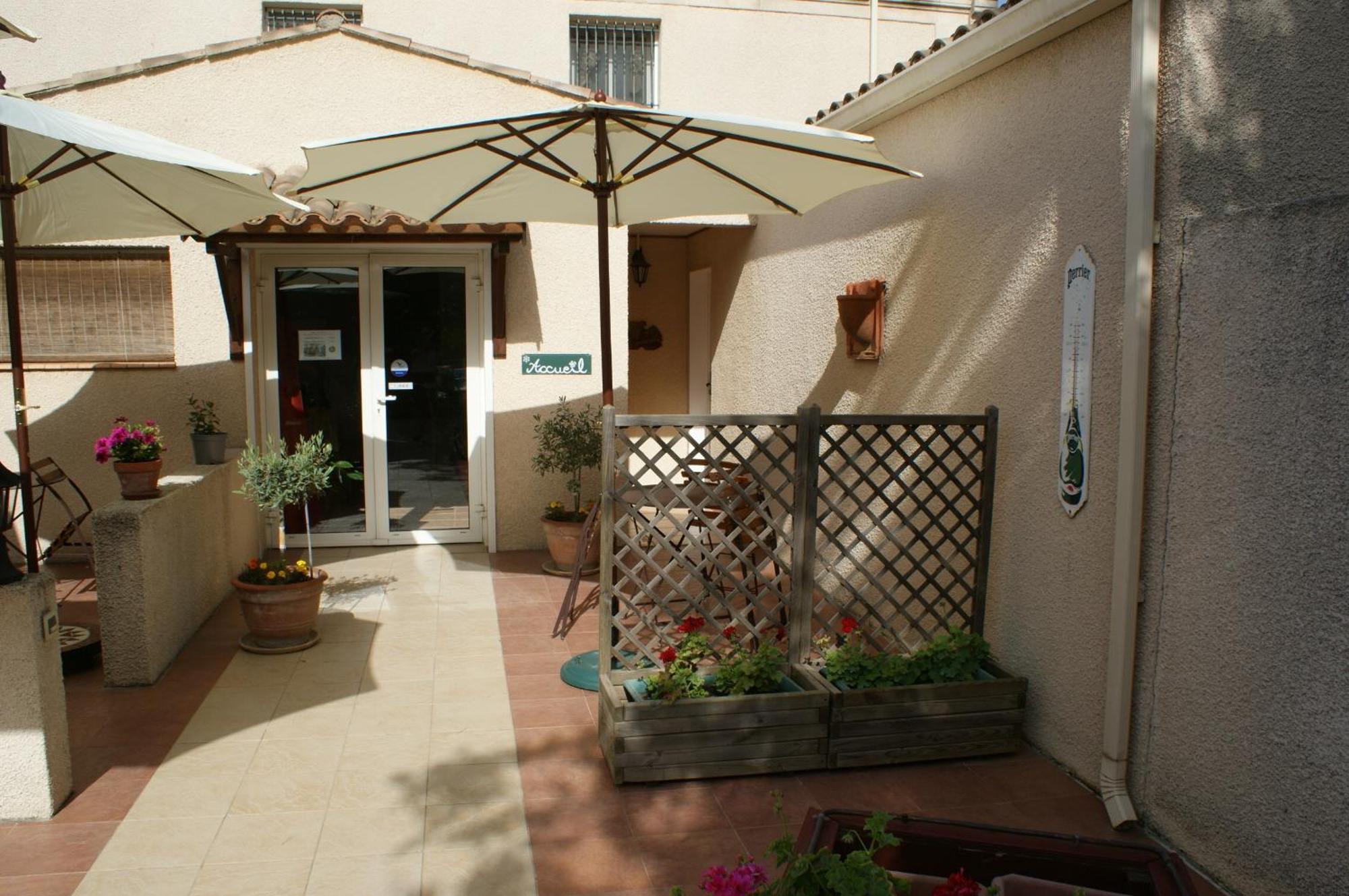 Chambres D'Hotes La Gardie Vias Exterior photo
